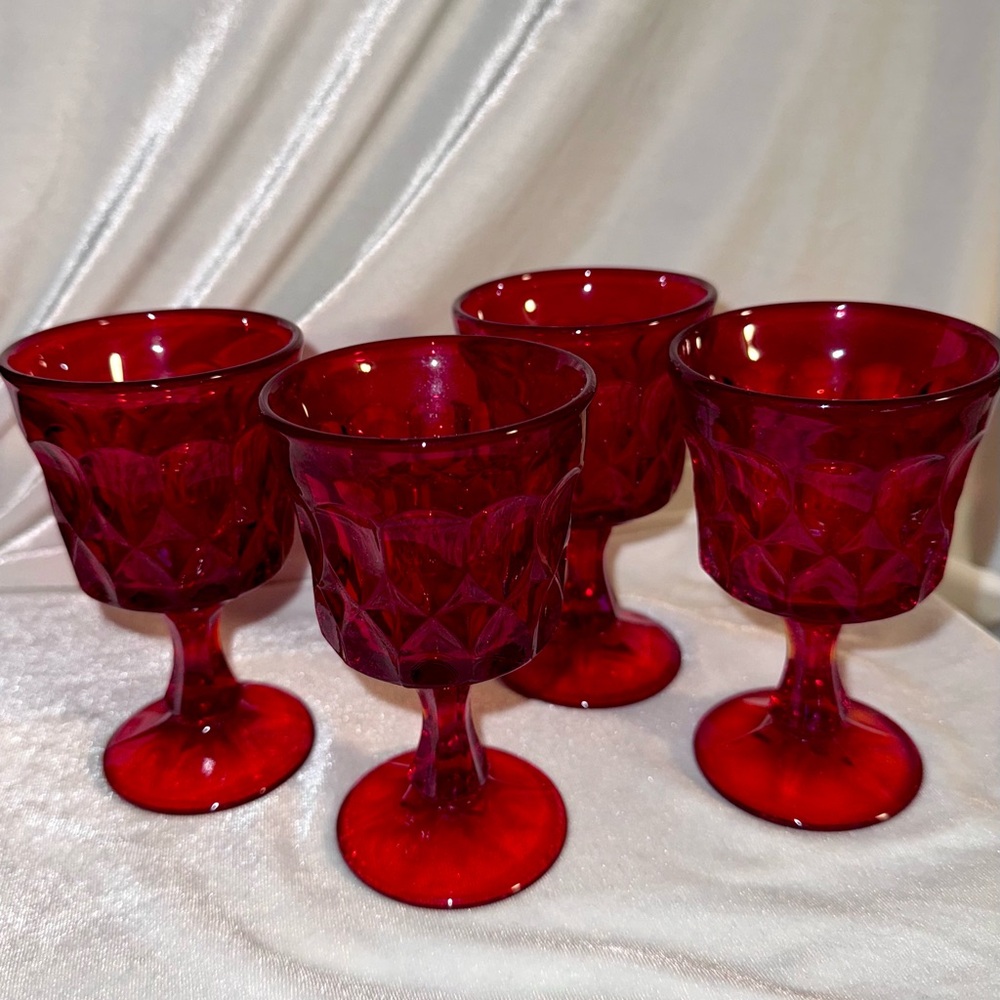 Vintage Noritake Elegant Red Glass  Set of 4